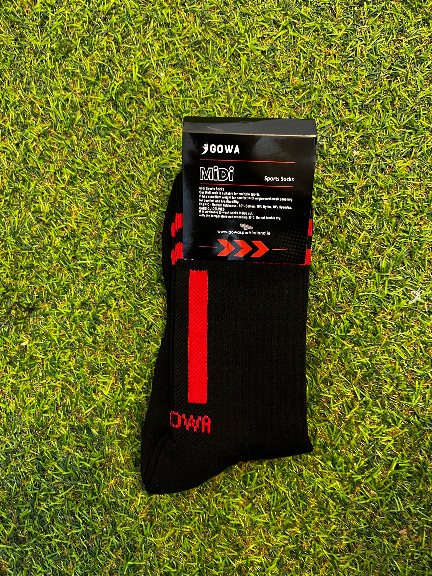 Black/Red Midi Socks